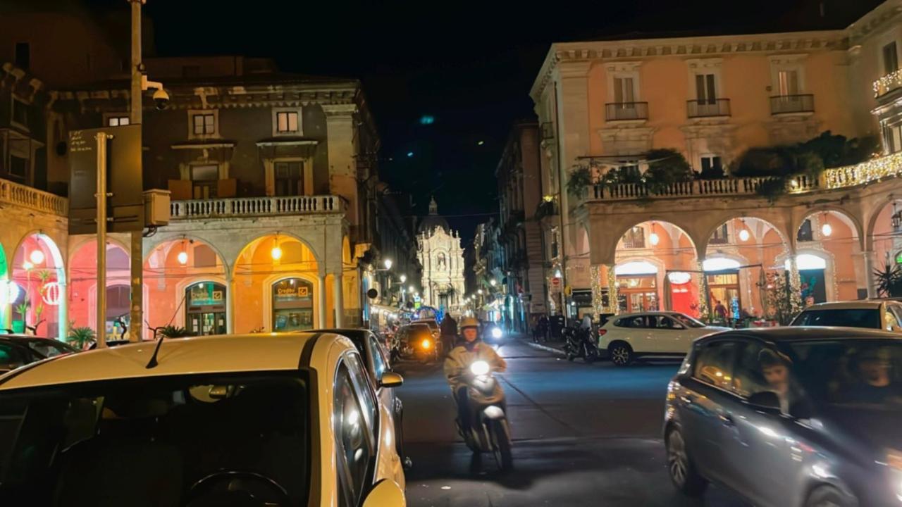 Sunshine House Bed & Breakfast Catania Eksteriør bilde