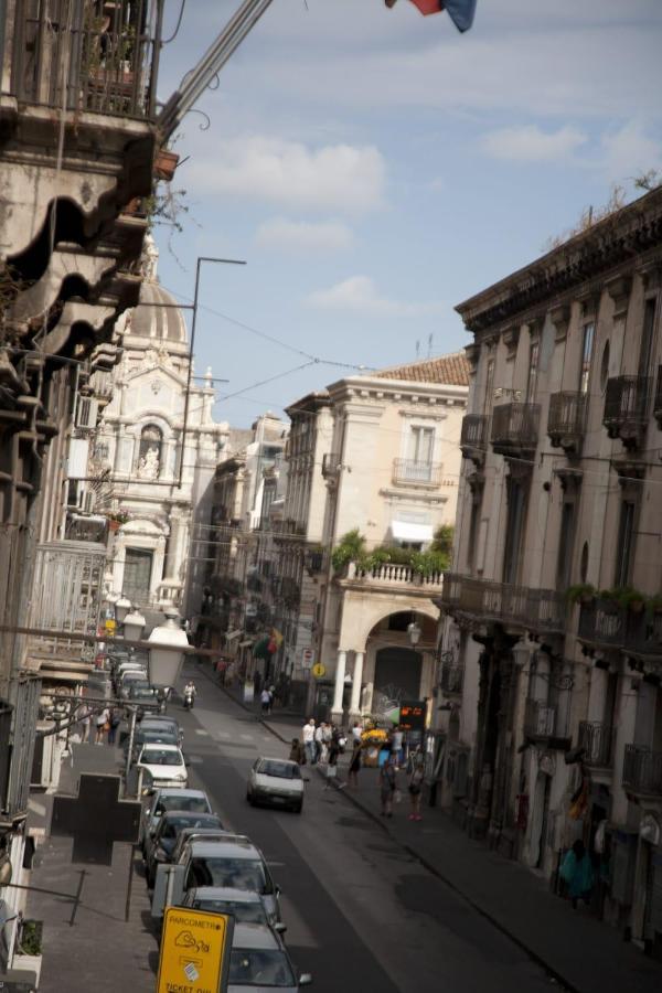 Sunshine House Bed & Breakfast Catania Eksteriør bilde